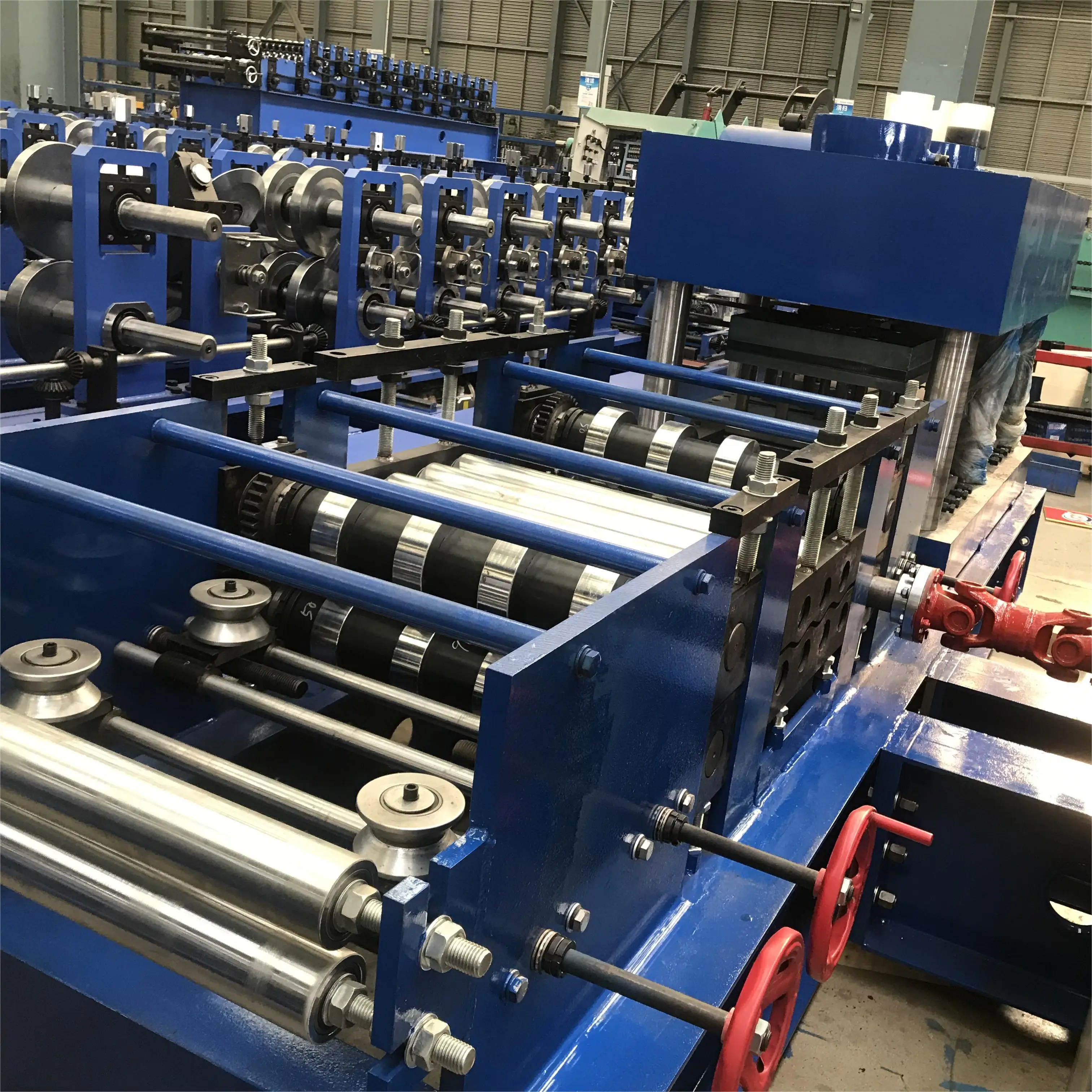 High Quality Metal Steel Iron Galvanized Highway Guardrail Roll Forming Machine