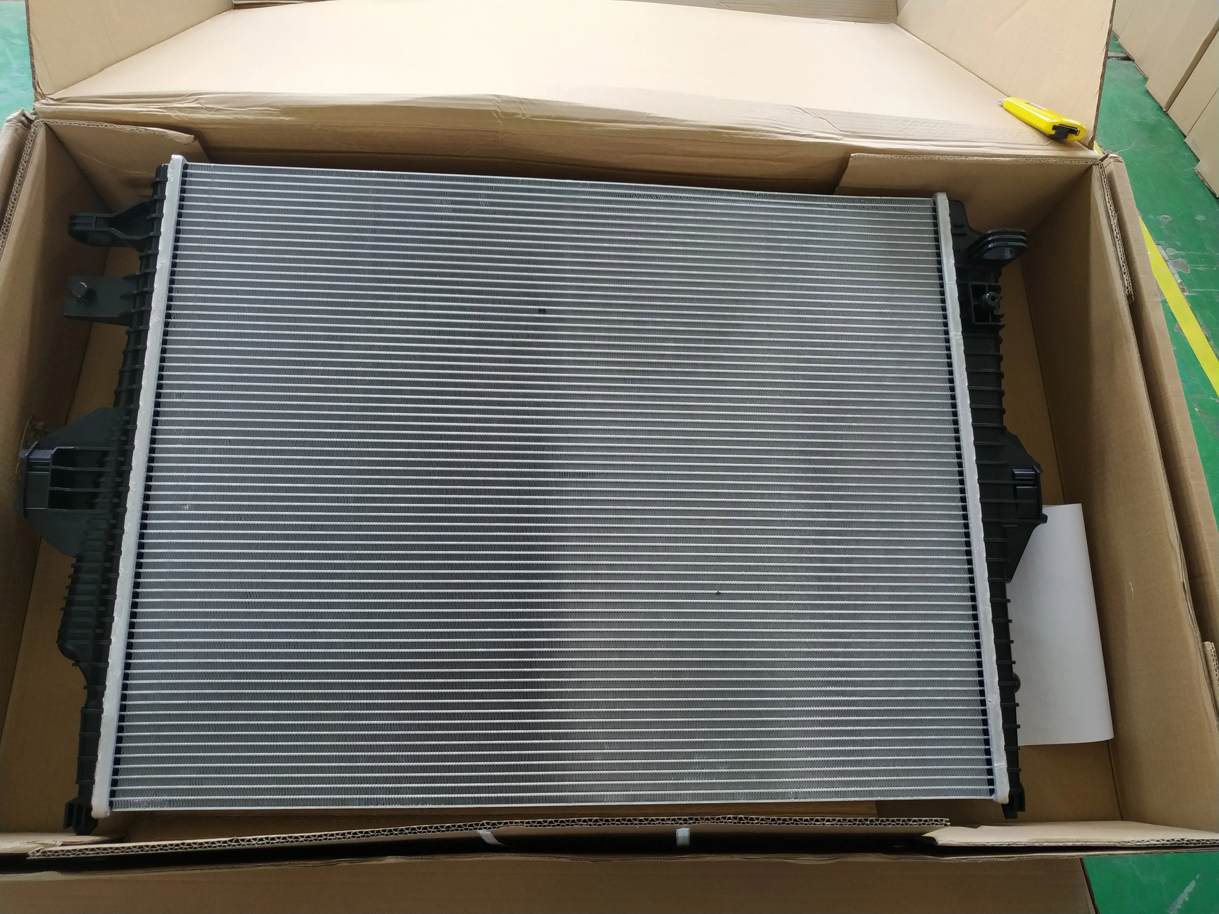 1300269 automobile car engine used OPEL ASTRA H water cooling system Radiator for OPEL