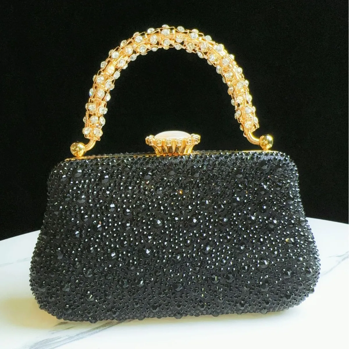 2024 Hot Selling Luxury Banquet Bag Crossbody Chain Clutch Elegant Evening Handbag For Ladies