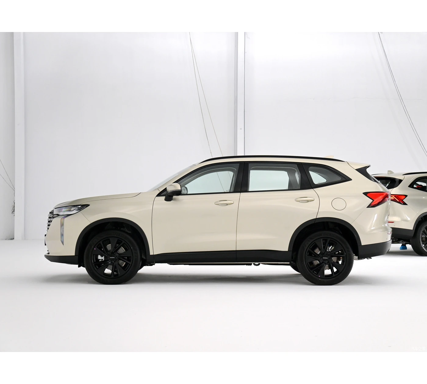 Лучшая цена бензиновый автомобиль Haval H6 Китай большие настенные двигатели внедорожник 1 5 т гибридный автоматический в Китае j