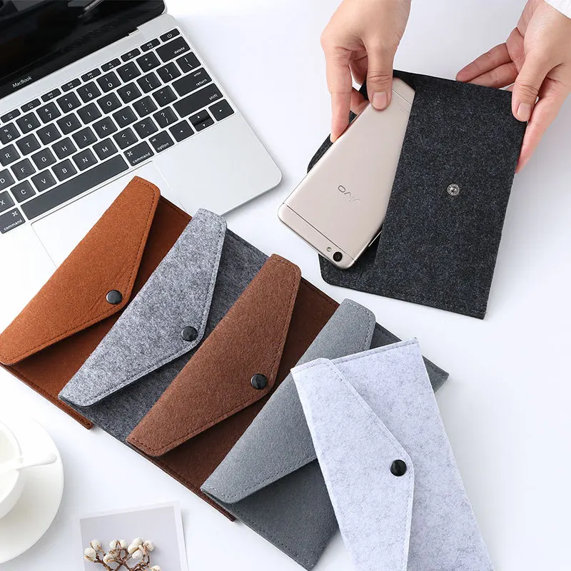 Wholesale felt phone bags felt phone cases packaging bags universal felt phone bags