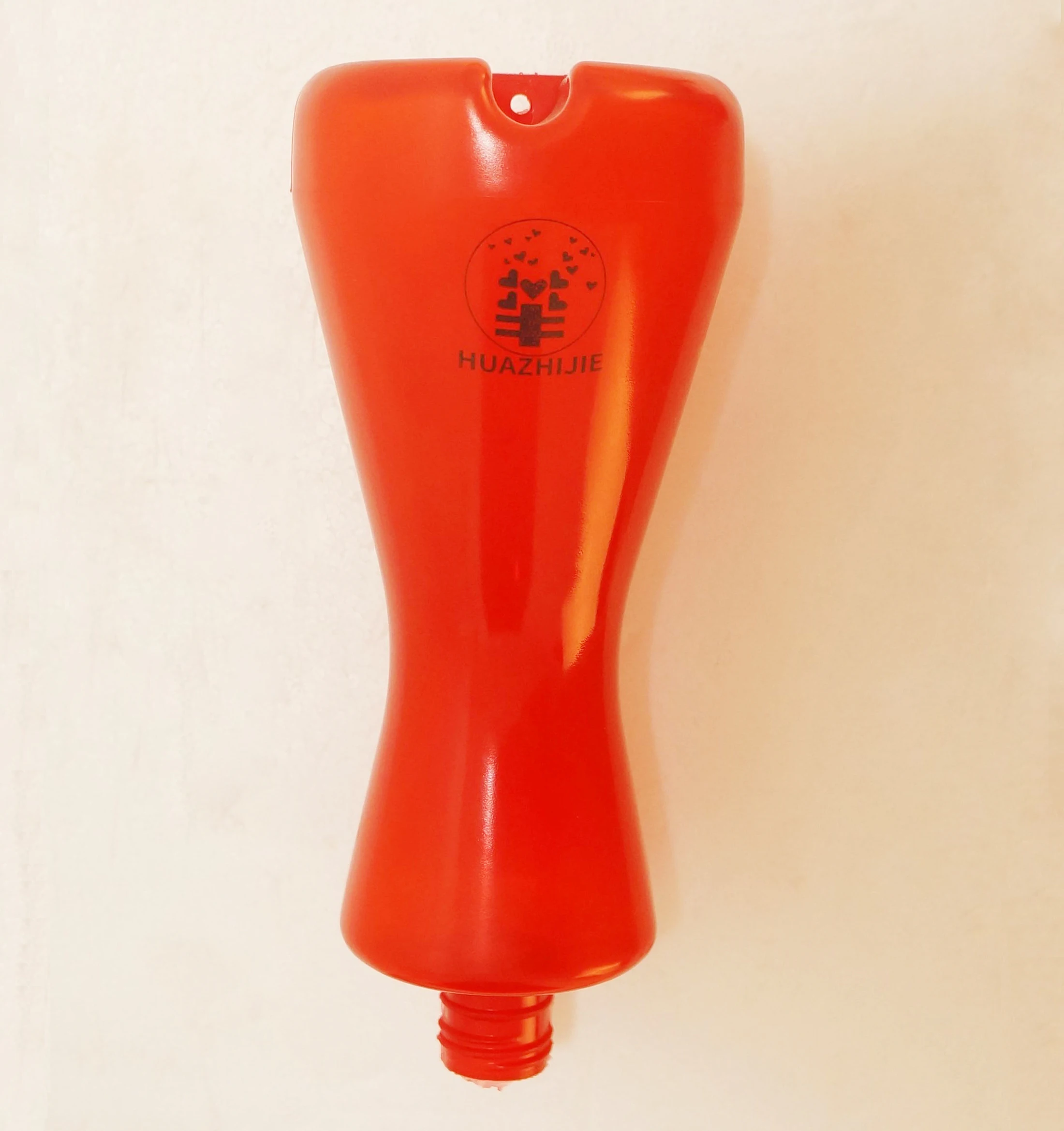 HUAZHIJIE branded 16 Oz Outdoor Hanging 4 Nectar Feeding Stations Plastic Humming Bird Feeder Drinker