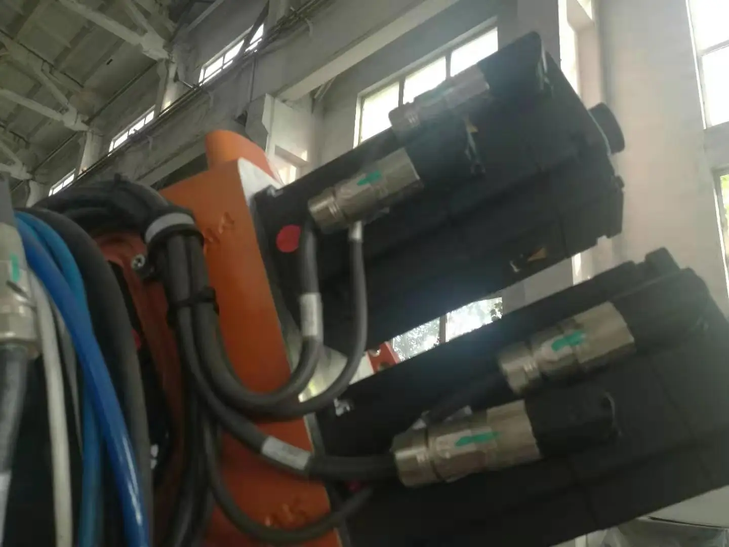 2021 профессиональная пользовательская Защитная крышка робота модель KUKA индивидуальные защитные крышки для машины