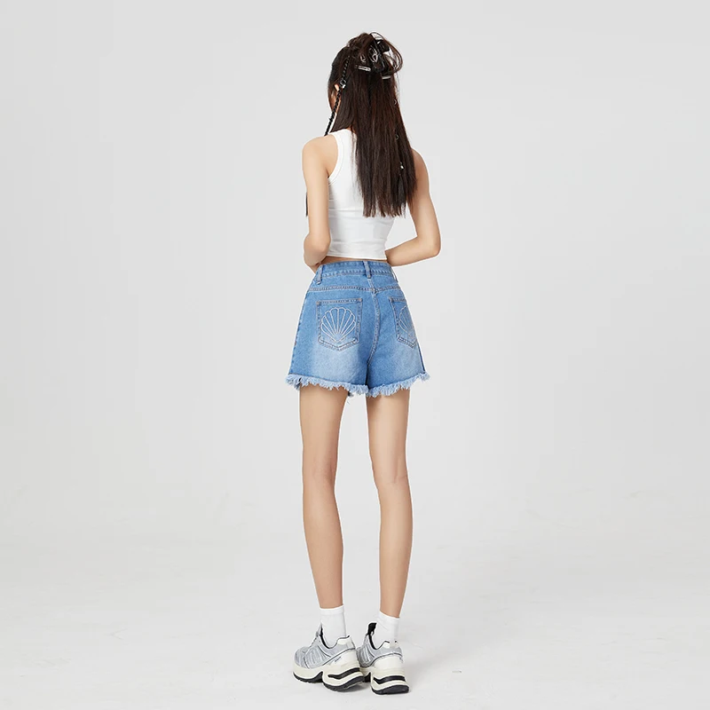 Vintage Summer Style Denim Shorts for Women Korean Tassel Short Pants Washed Jeans Style Pocket