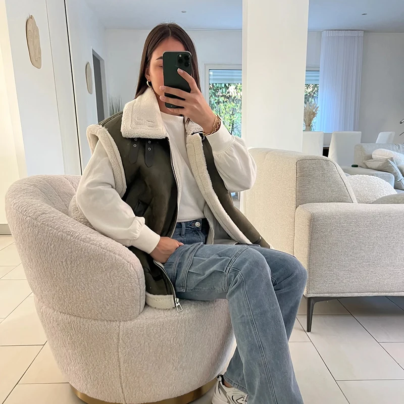 Moto Biker Lamb Wool Vests Women Fashion Suede Waistcoats Women Elegant Thick Warm Sleeveless Jackets Female Ladies