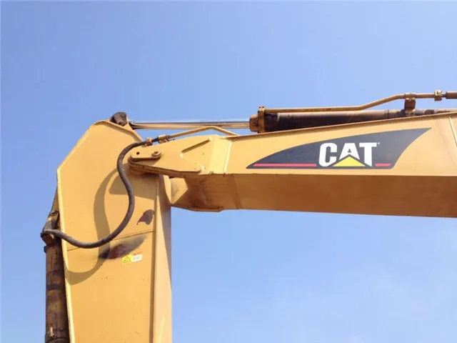 Высококачественные и активные экскаваторы CAT320 C б/у CAT 320C в Шанхае