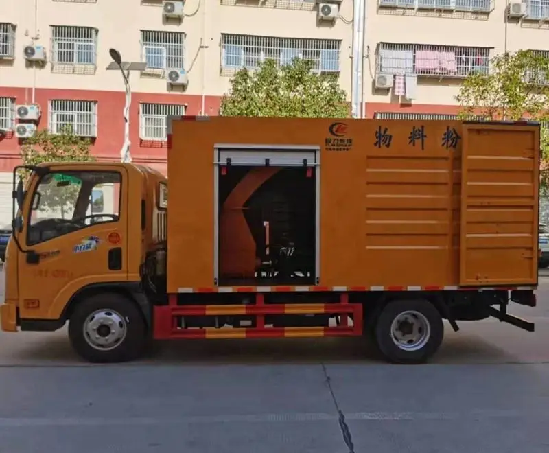 On Sales Green Garbage Transportation Crushing Treatment Vehicle Trees Material Smash Truck