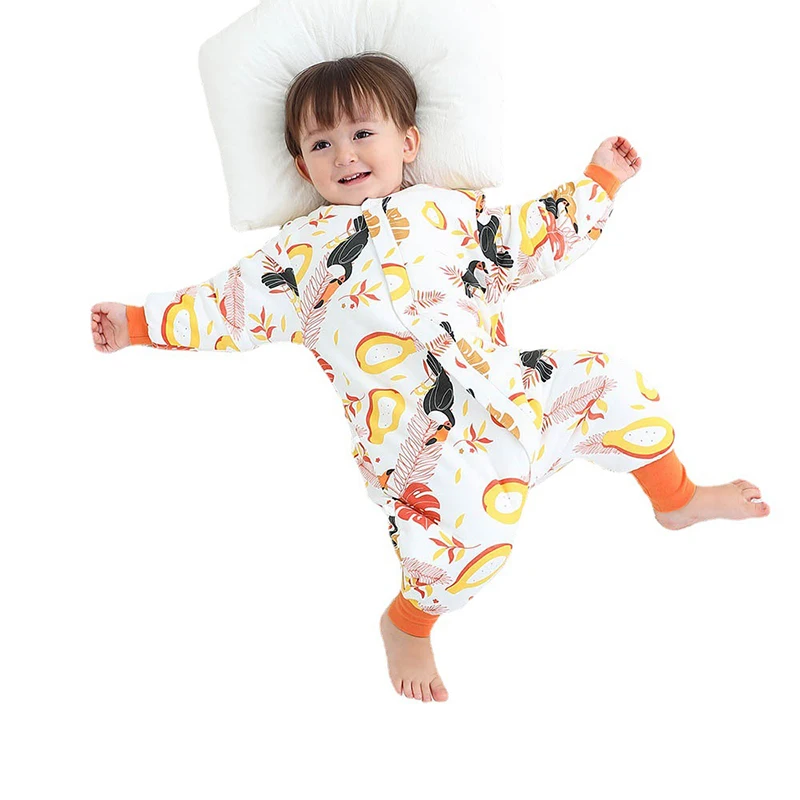 Hot Sale Cotton Padded Baby Clothes Multifunctionality Rompers Newborn Unisex Sleeping Bag
