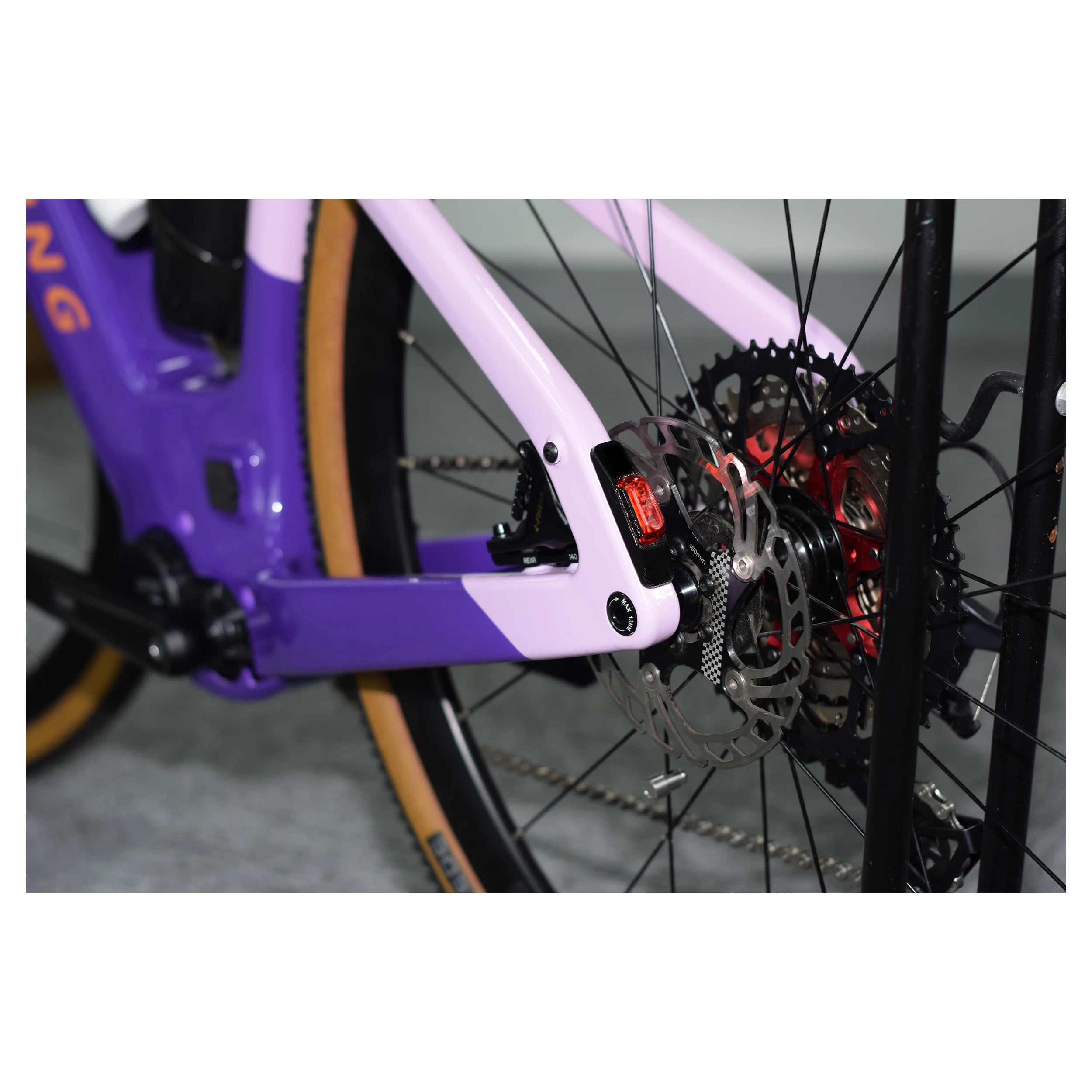 Hot selling ebike purple black color hydraulic disc brake braking system 36V electric road bicycle bike