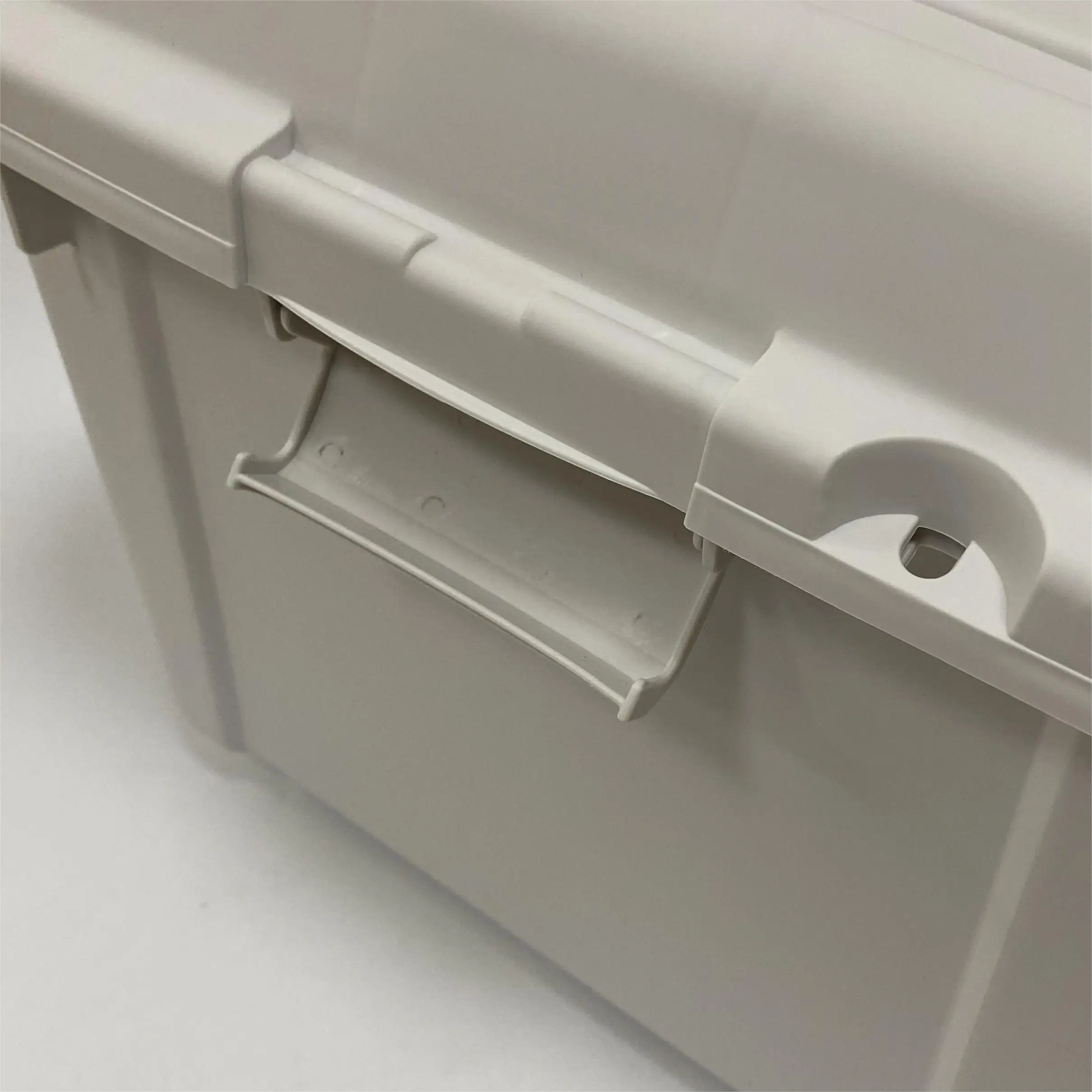 Small Car Trunk Box With Lock New Plastic Storage Box Trunk Organizer Japan, Korea and Australia Hot Sell