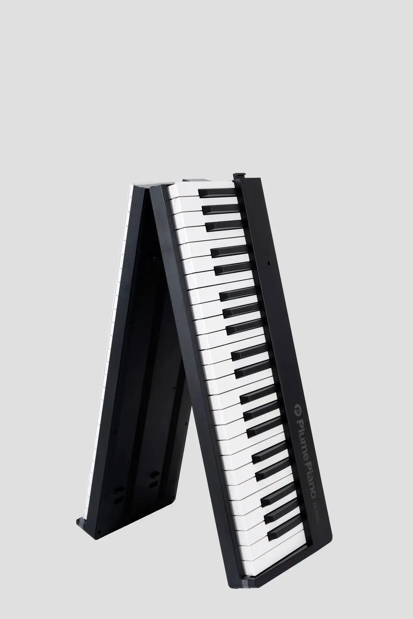 Wholesale 88-Key Folding Digital Electric Piano Keyboard with Bluetooth Dual Speakers Plastic Hammers for Dream Performances