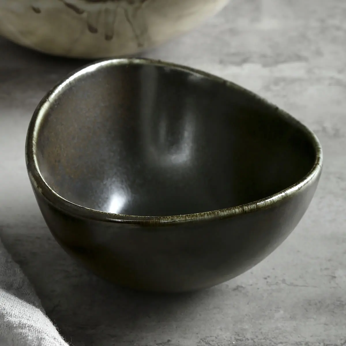 Factory direct wholesale irregular eco friendly big matte black ceramic bowl and restaurant small porcelain sauce bowl