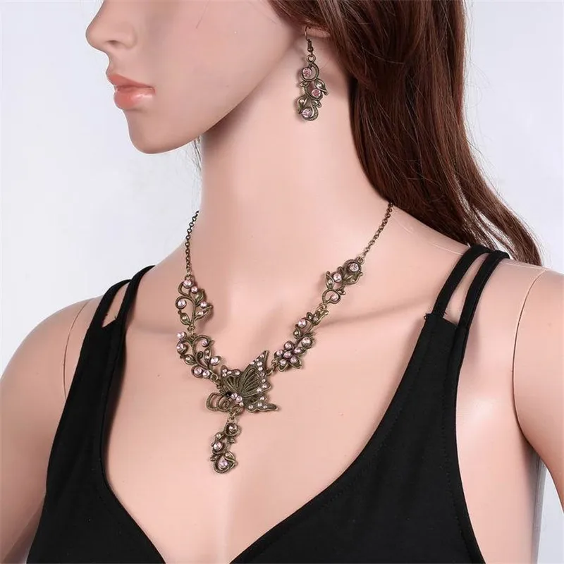 
Retro Jewelry Set Butterfly Crystal Rhinestone Bridal Necklace Earrings Set For Women 