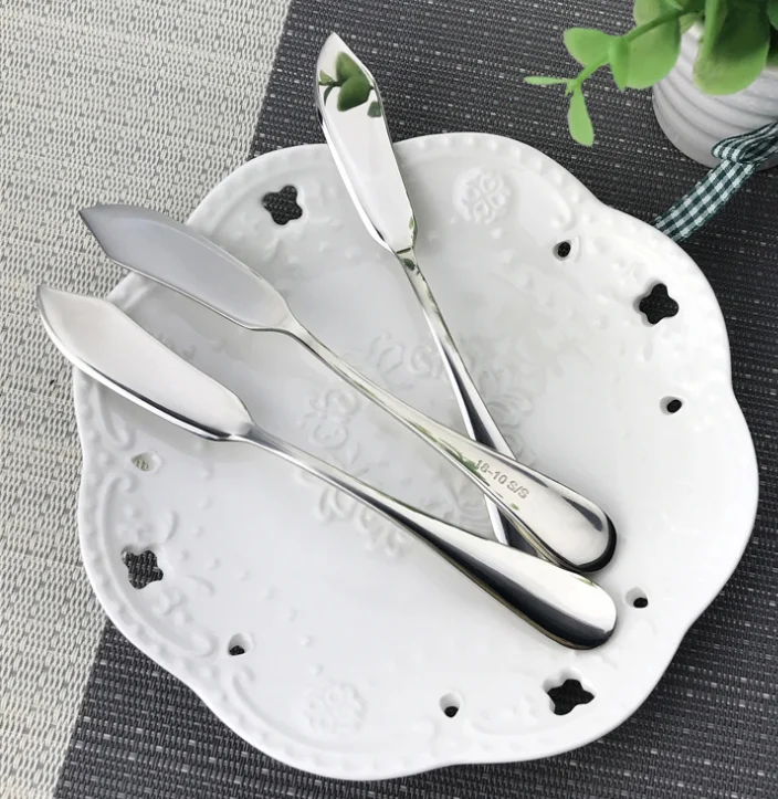 Custom Made Stainless Steel Cheese Spreaders Butter Knife Reusable Condiments Knives Classic Design Multi Colour Mirror Polished
