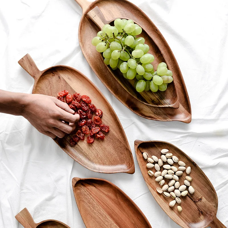 Acacia Wood Tray Creative Leaf Shaped Plate Wood Plate for Snack Fruit Bread Cake Dessert Plates for Home & Bathroom Decor