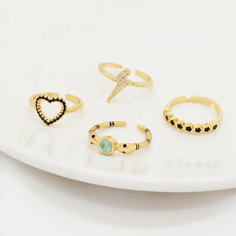 Wholesale Factory Heart Shape Two snake Finger Ring Opening Adjustable Gold Plated Heart Star Lightning Snake Ring For Women