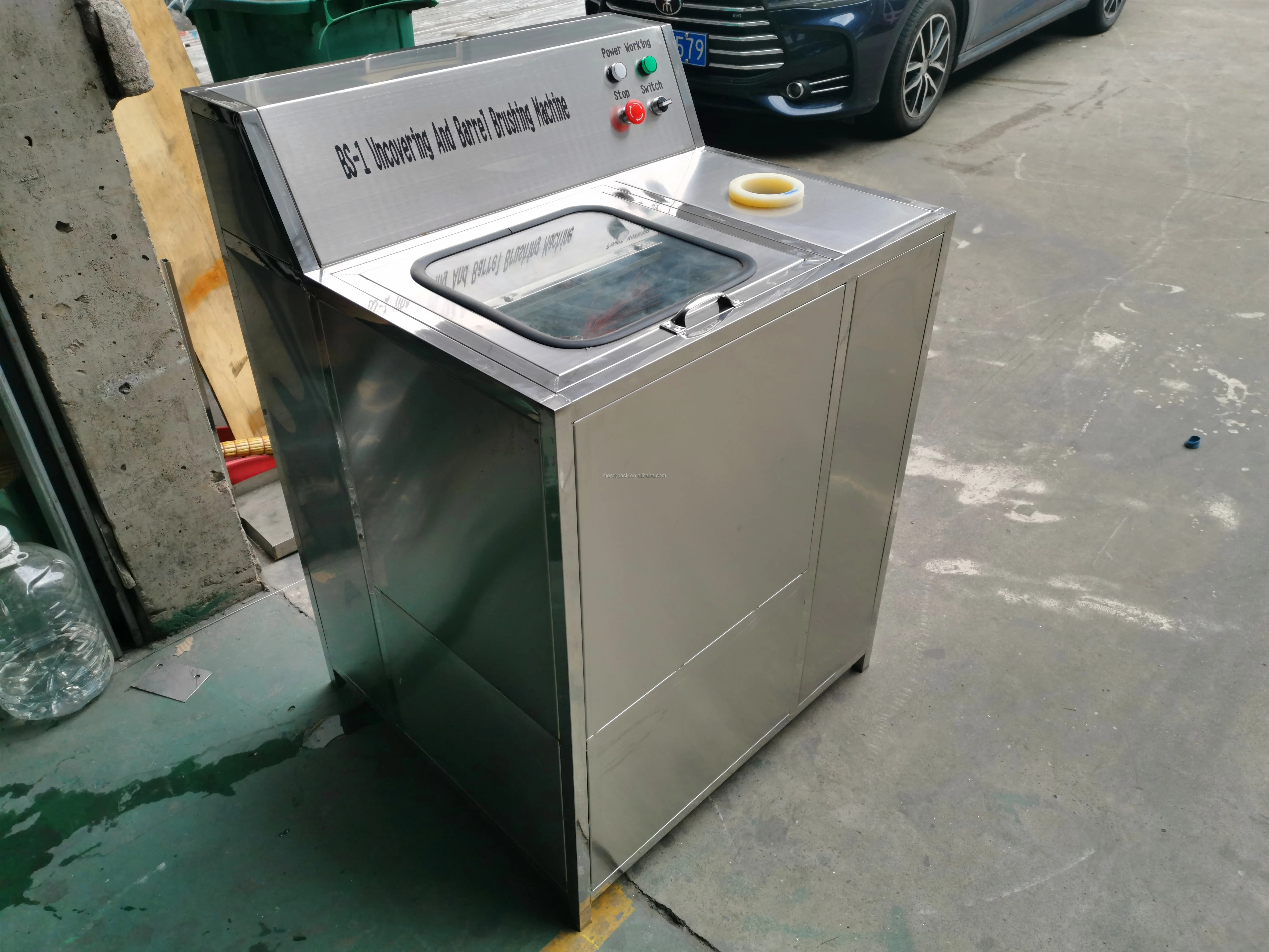 
Customized 3&5 Gallon Barrel Bucket Uncovering and Barrel Brushing Cap Remover and Washer Machine 