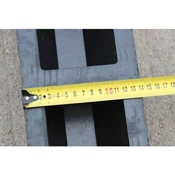 Durable 165cm Rubber Wheel Stoppers Stop For Parking Lots