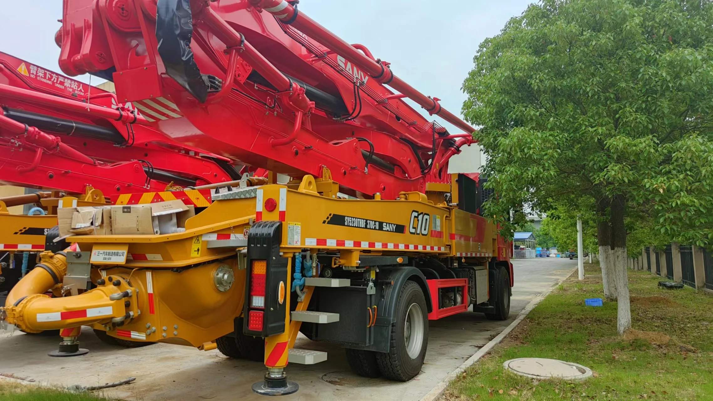 Concrete Machinery 47M 6*4 Truck Mounted Concrete Boom Pump Trucks HB47V WIth 3 Axles Chassis