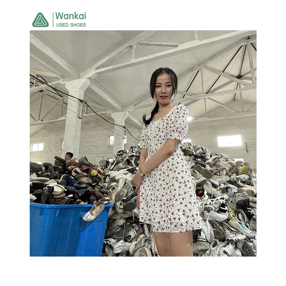 Used Second Hand Branded Ukay Original Wholesale For In Bales Men Brand Stock Shoe Clothes And Premium Quality Bale Italy Shoes