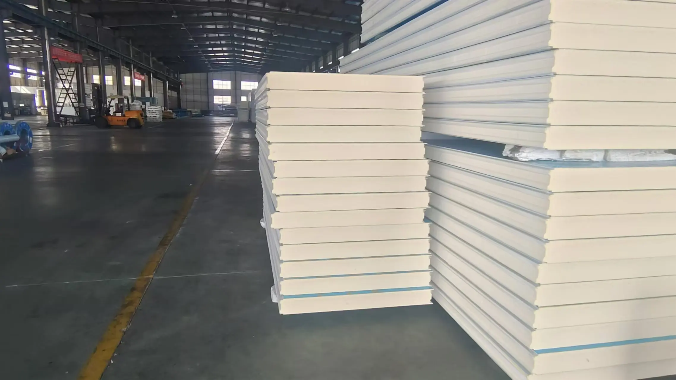 Thermal Insulation Polyurethane Foam Sandwich Panel Core Wall Panels Room Roof House Cold Room