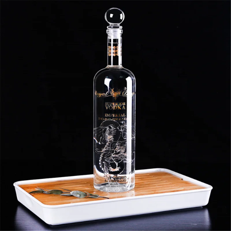 Round Clear Mini Whiskey Small Wine Decanter Vodka Whiskey Mini Whiskey Bottle with Glass Lid