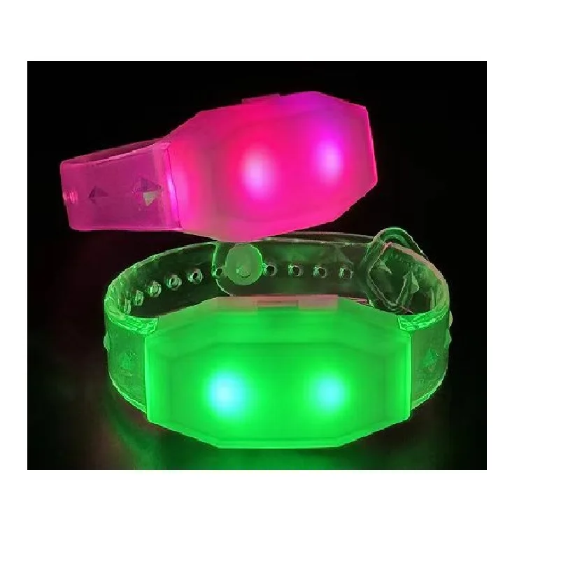 4 LED Bracelet Custom Logo DMX Wireless Remote Controlled 15 Colors Led Bracelet Luminous Wristband For Concerts Gift Event