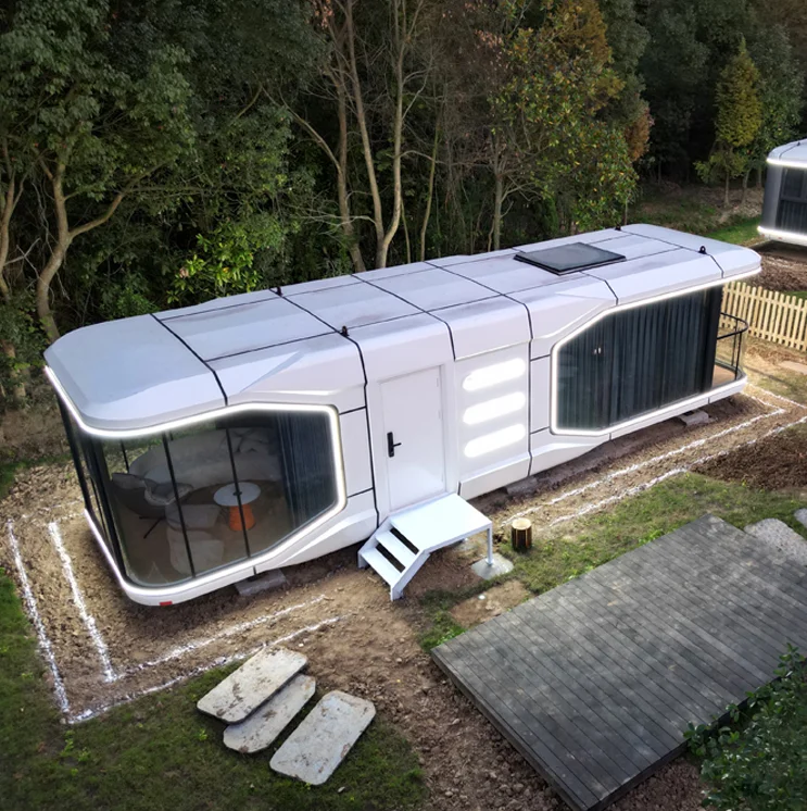Anti-Seismic Mobile Luxury Prefab Villa Waterproof Capsule House Hotel Insulated Prefabricated Cabin Sleeping Pod