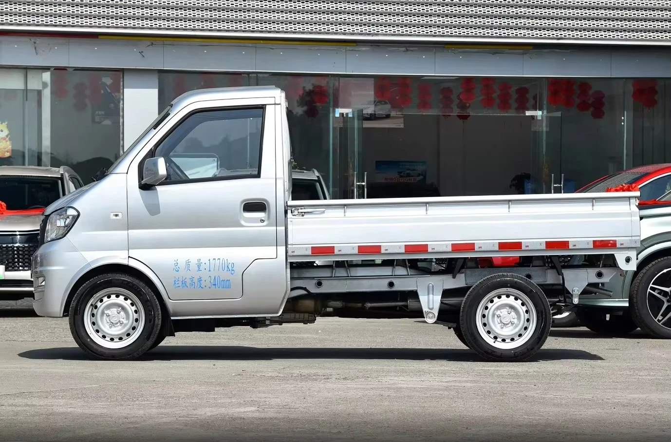 Dongfeng Xiaokang DFSK K01 K01S 4L Petrol Gasoline 4x2 Left Hand Drive Manual New Mini Pickup Car Cargo Box Light Truck Features