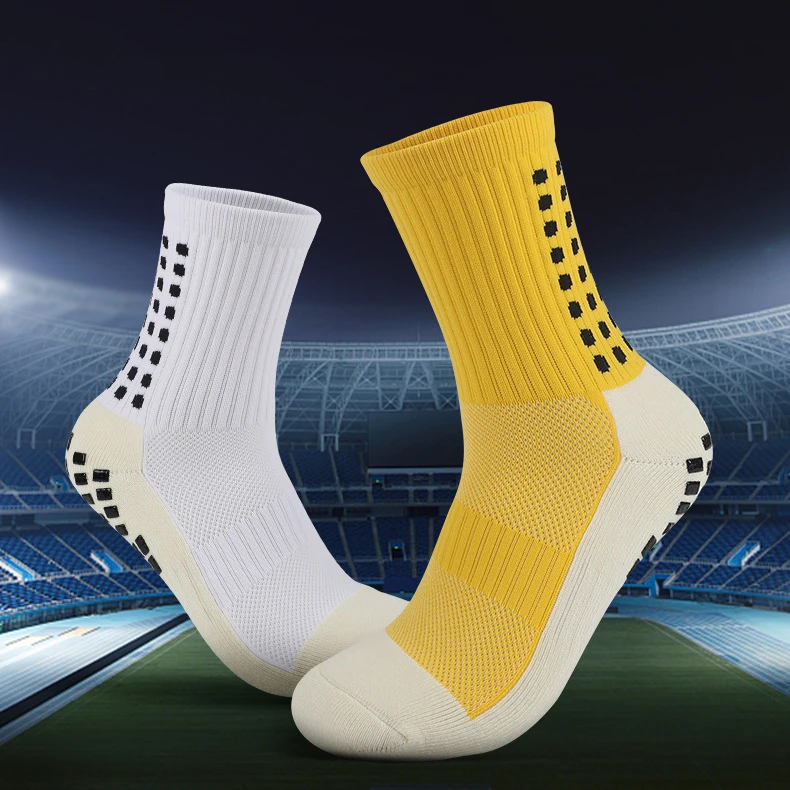Wholesale Custom Logo Anti Slip Socks for Kids Youth Men Non Slip Grip Sock Football Soccer Socks