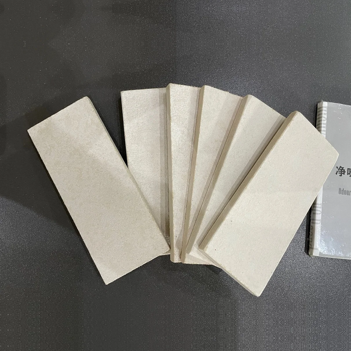 Environmental Friendly Fireproof Fiber Cement Partition Wall Board for Building Material