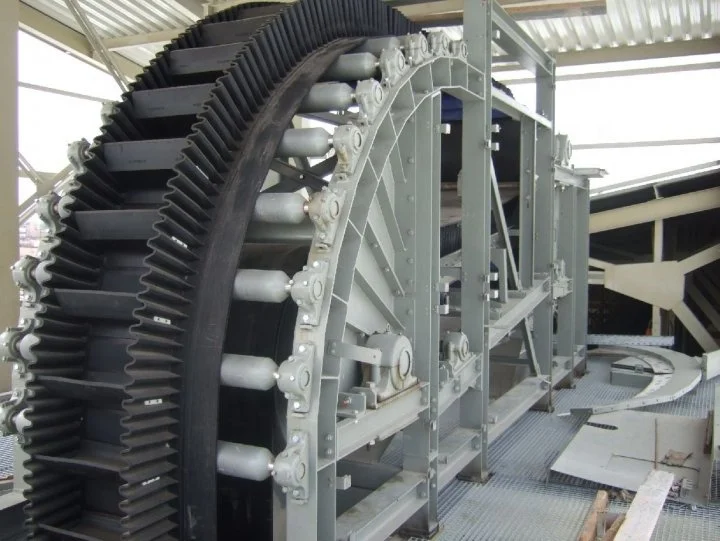 Steep angle wave shape conveyor belt&corrugated sidewall rubber conveyor belt