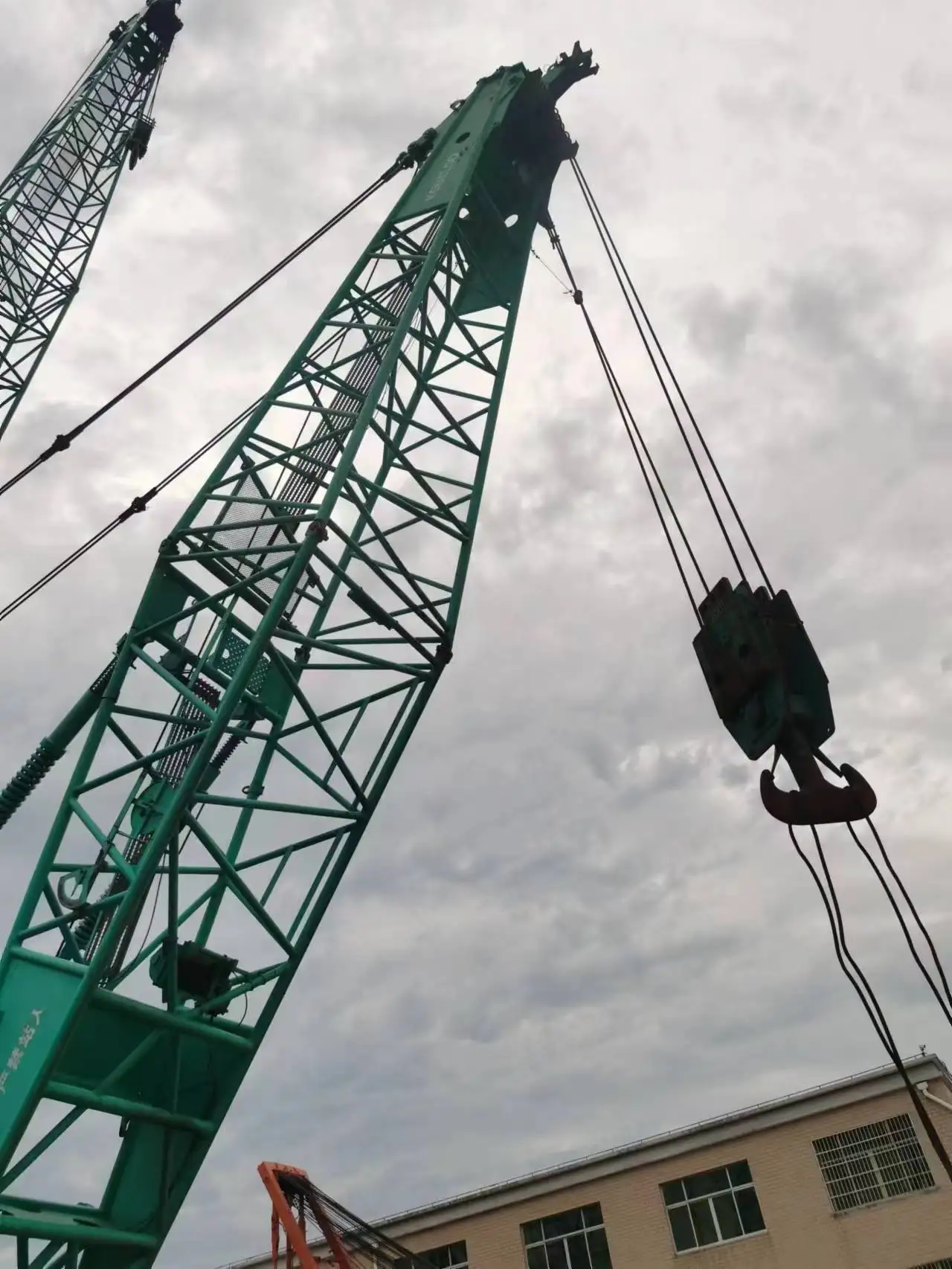 Used 250 Ton Kobelco Crawler Crane Kobelco CKE2500 Crawler Crane for sale