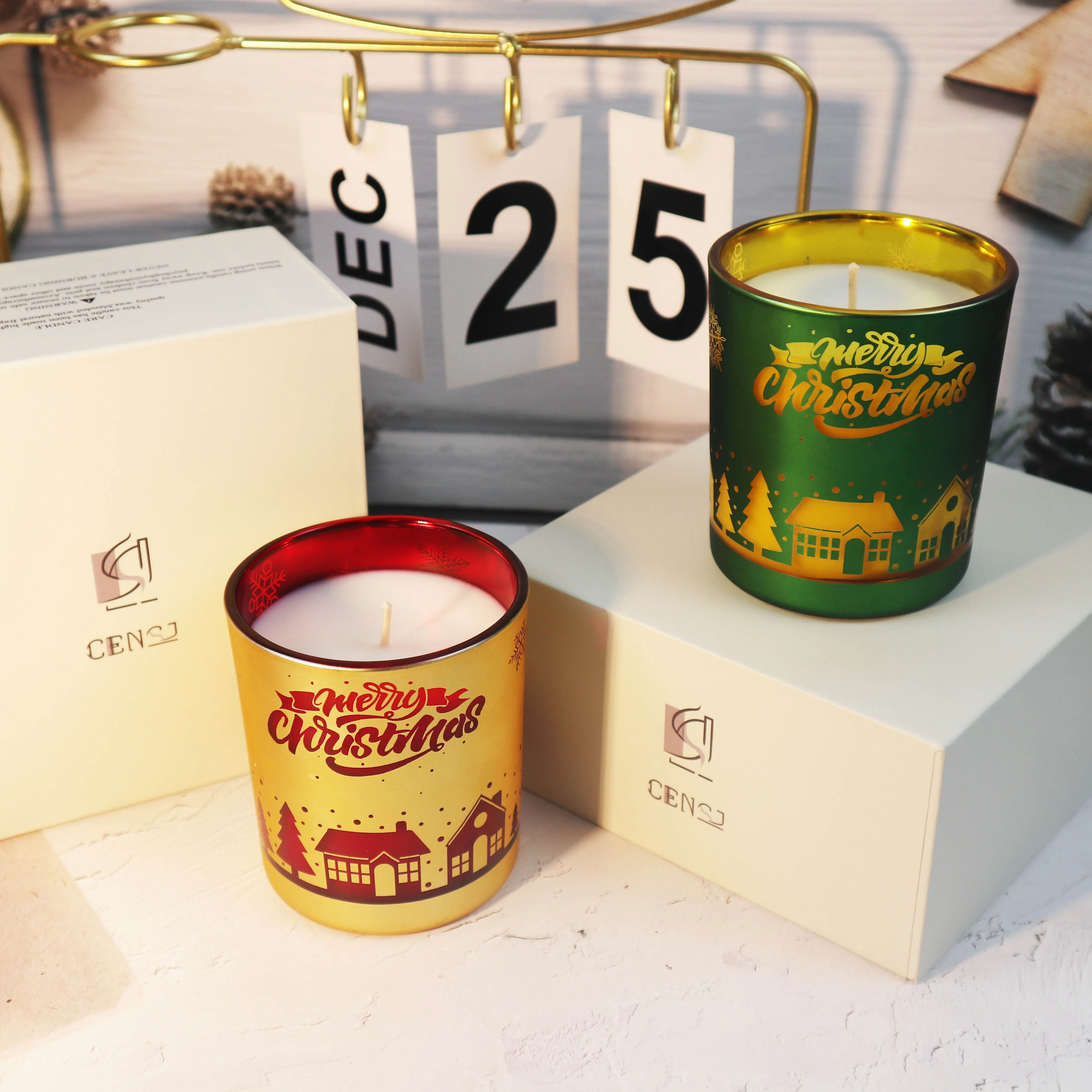 Christmas Design 100% Soy Wax Customized Pattern Glass Container Oil Scents Fragrance Christmas Scented Candles