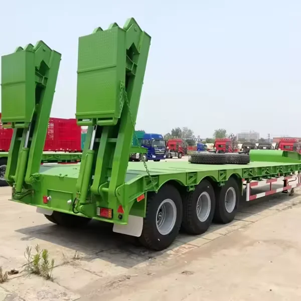 Factory Price 3/4 Axle 60/80/100 ton hydraulic xingce Gooseneck  Lowboy Lowbed Loader trucks semi trailer