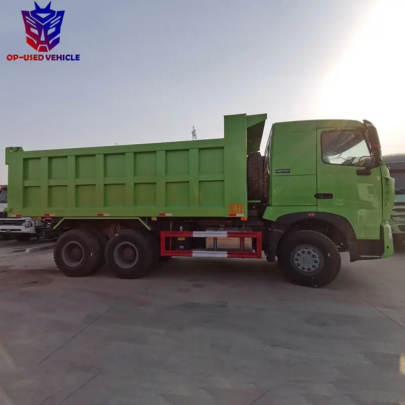 China Brand New Sinotruck 40 Ton 6x4 10 wheel truck Dump Truck for Sale howo truck price