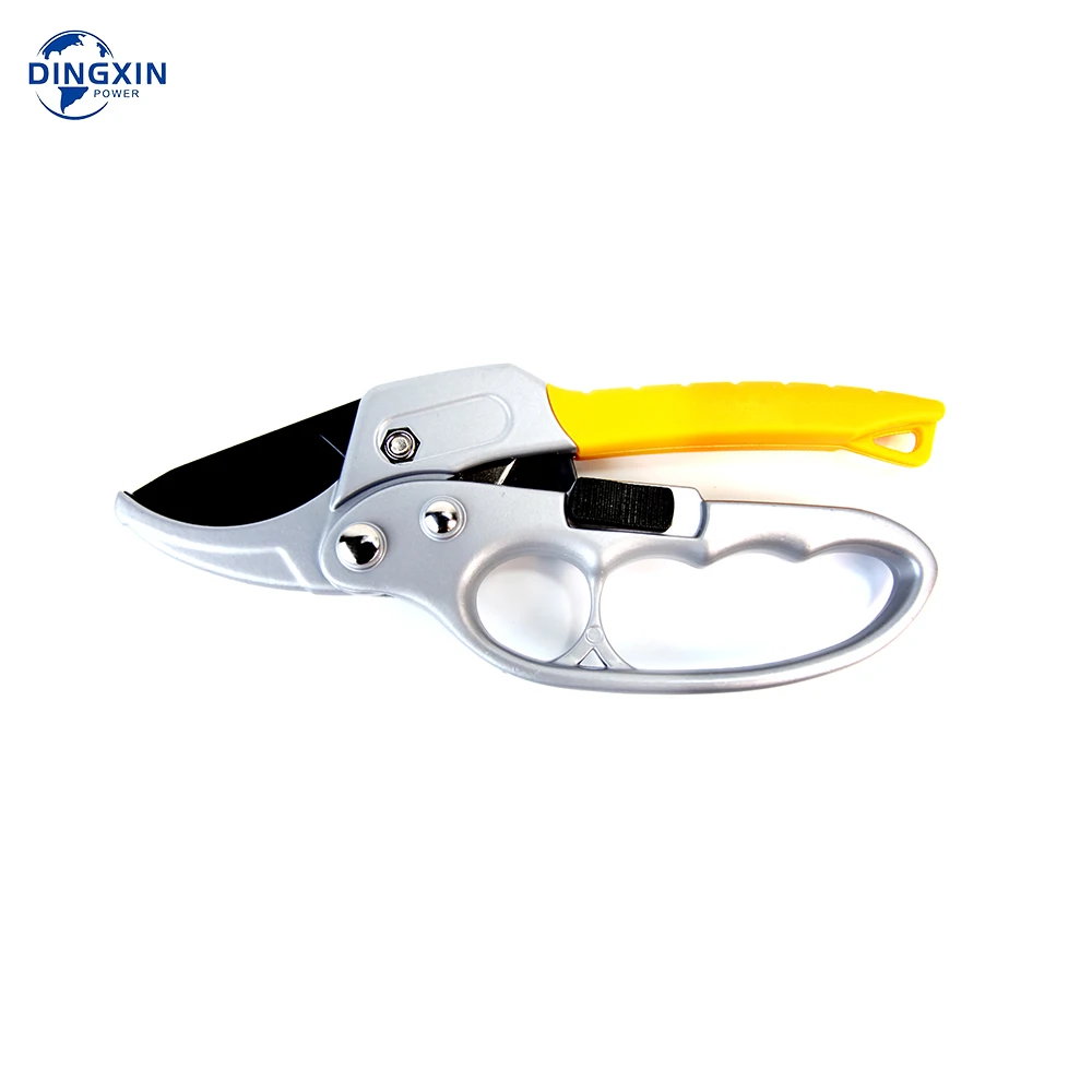Garden Bypass Tree Pruning Shears Branch Trimming Cutting Ratchet Pruning Shears Yellow Color