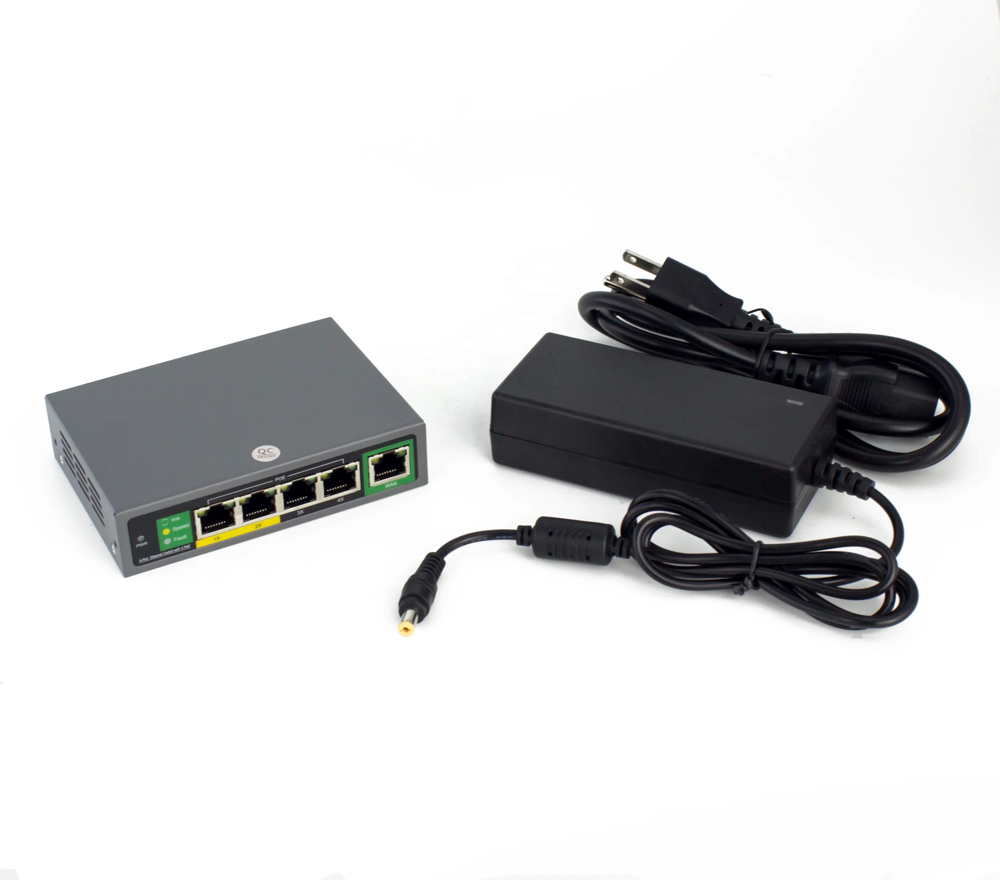 Gigabit Ethernet Switch Unmanaged Desktop 4 ports POE Switch Shenzhen Factory Direct Sell