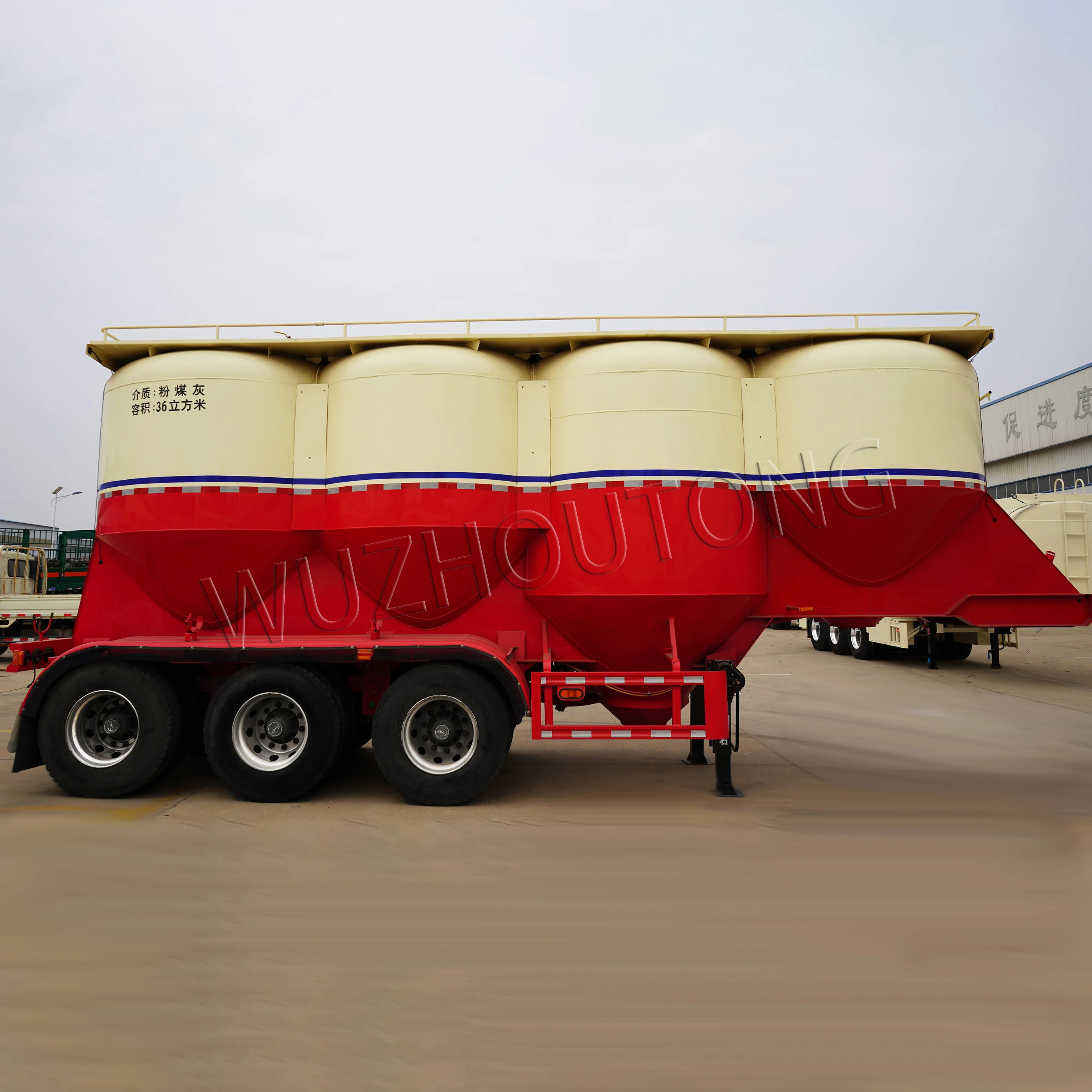 Hot Selling SemiTrailer Powder Transporting Bulk Cement Tanker Semi Trailer for Sale