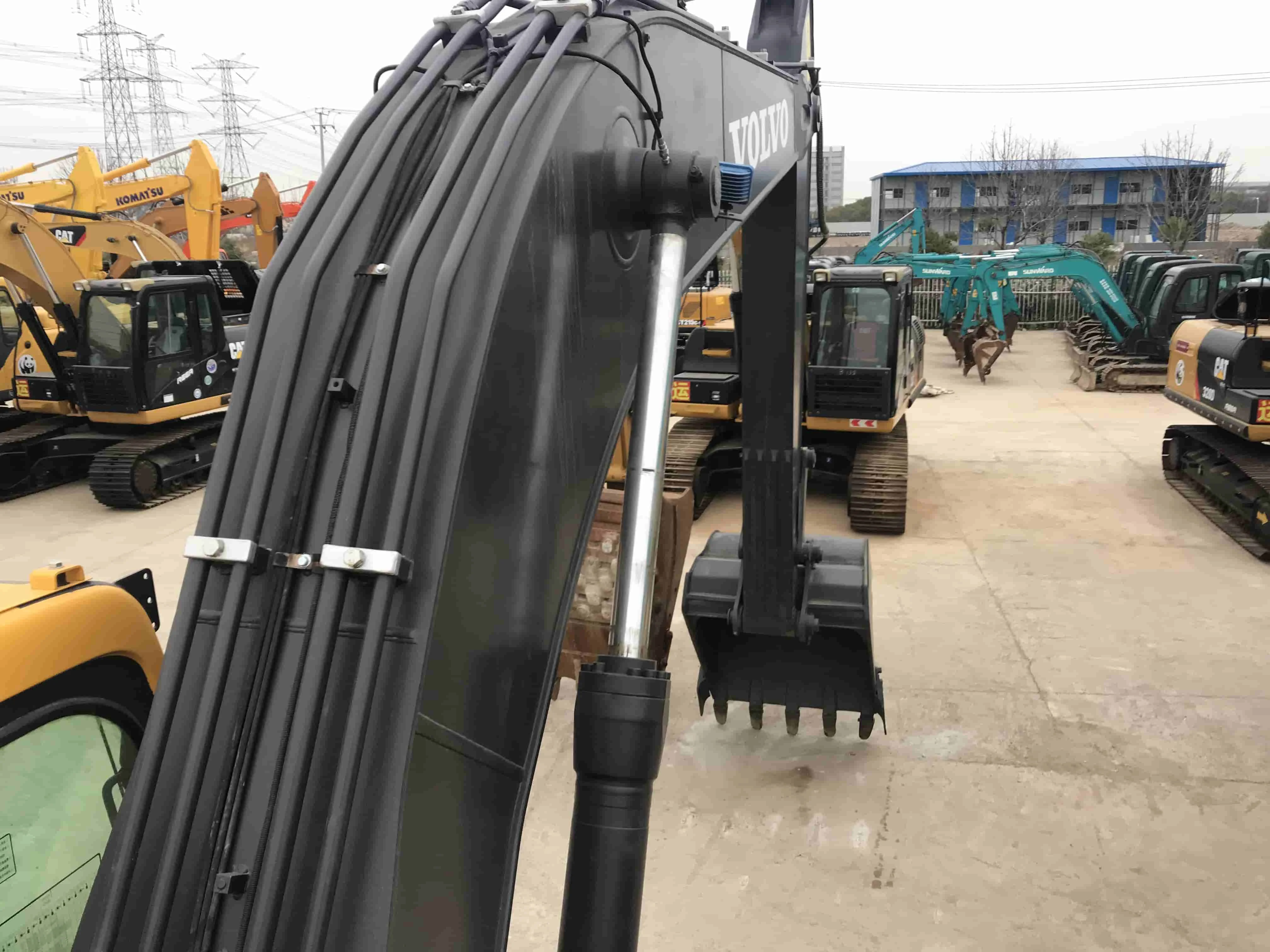 Cheap export volvo 210 used excavator volvo ec210d ec210 ec210b for sale 21 ton 210d escavator