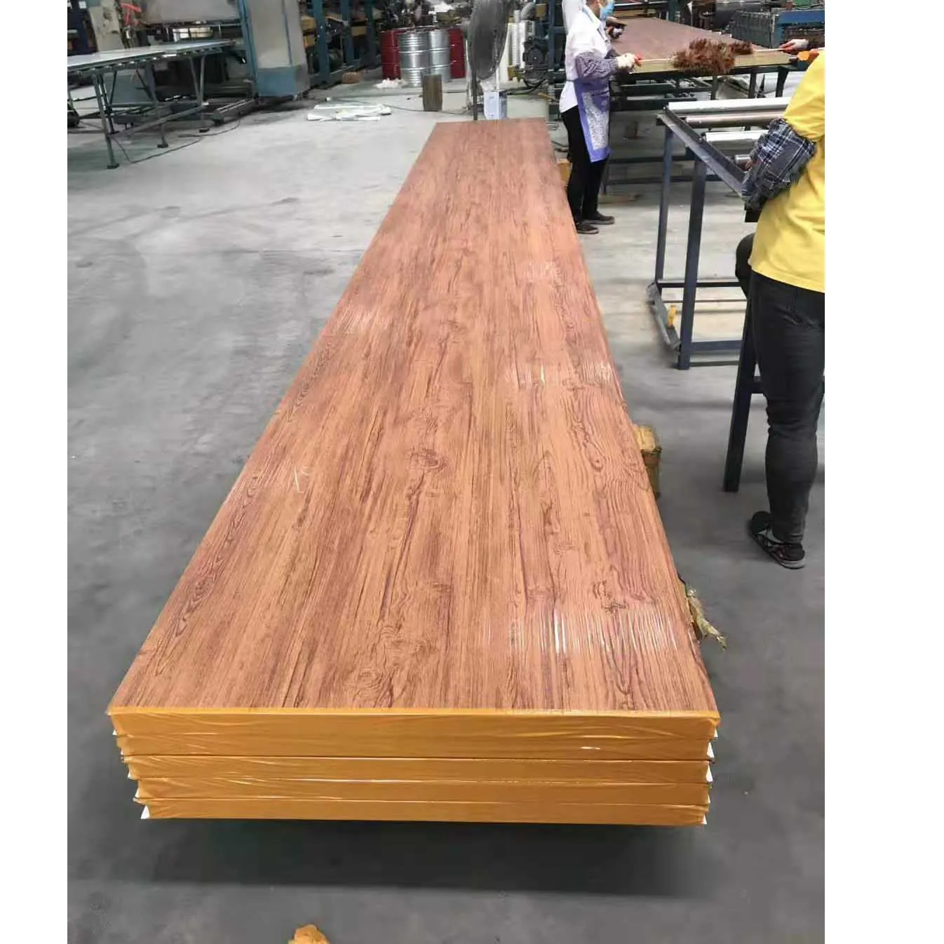 Material / EPS Sandwich Wall Panel Lightweight Prefab Fire-proof Rock Wool Thermal Insulation Waterproof Fireproof Metal Modern