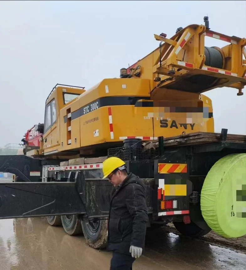 100ton Sany Used truck crane Sany STC1000S used mobile crane For sale