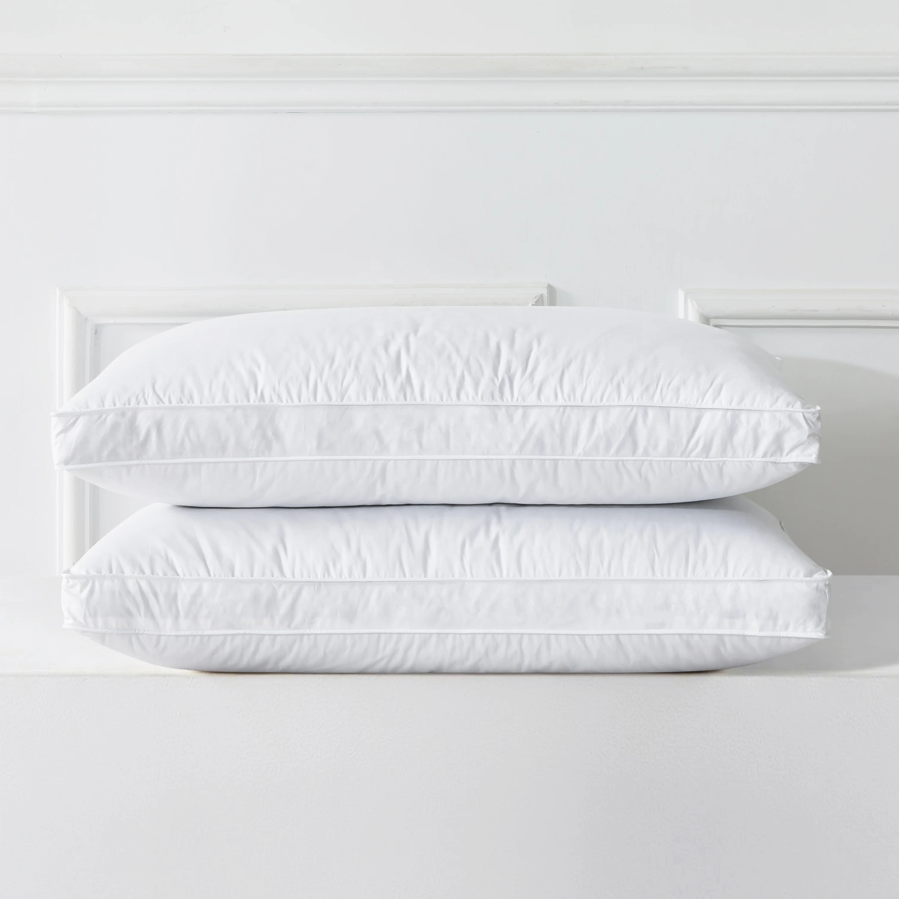 Wholesale Hot Sale Goose Pillow Insert Feather Down Pillow Synthetic Fiber Filled Pillow Inner for Sleeping Gusset