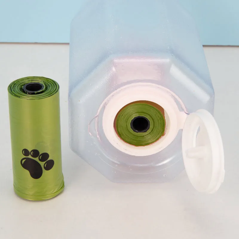 Hot selling 600ml cat water feeder drink cup 3 in 1 dog traveling food water bottle for Walking