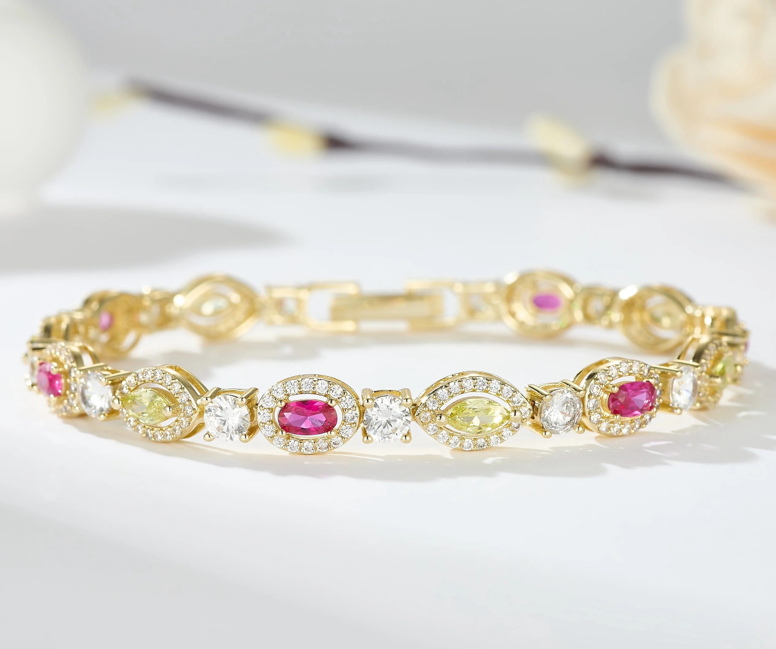 Customized 18K Yellow Gold Plated Brass Tennis Bracelet Women Classic Long Distance Zircon Diamond Wedding Copper Alloy Chains