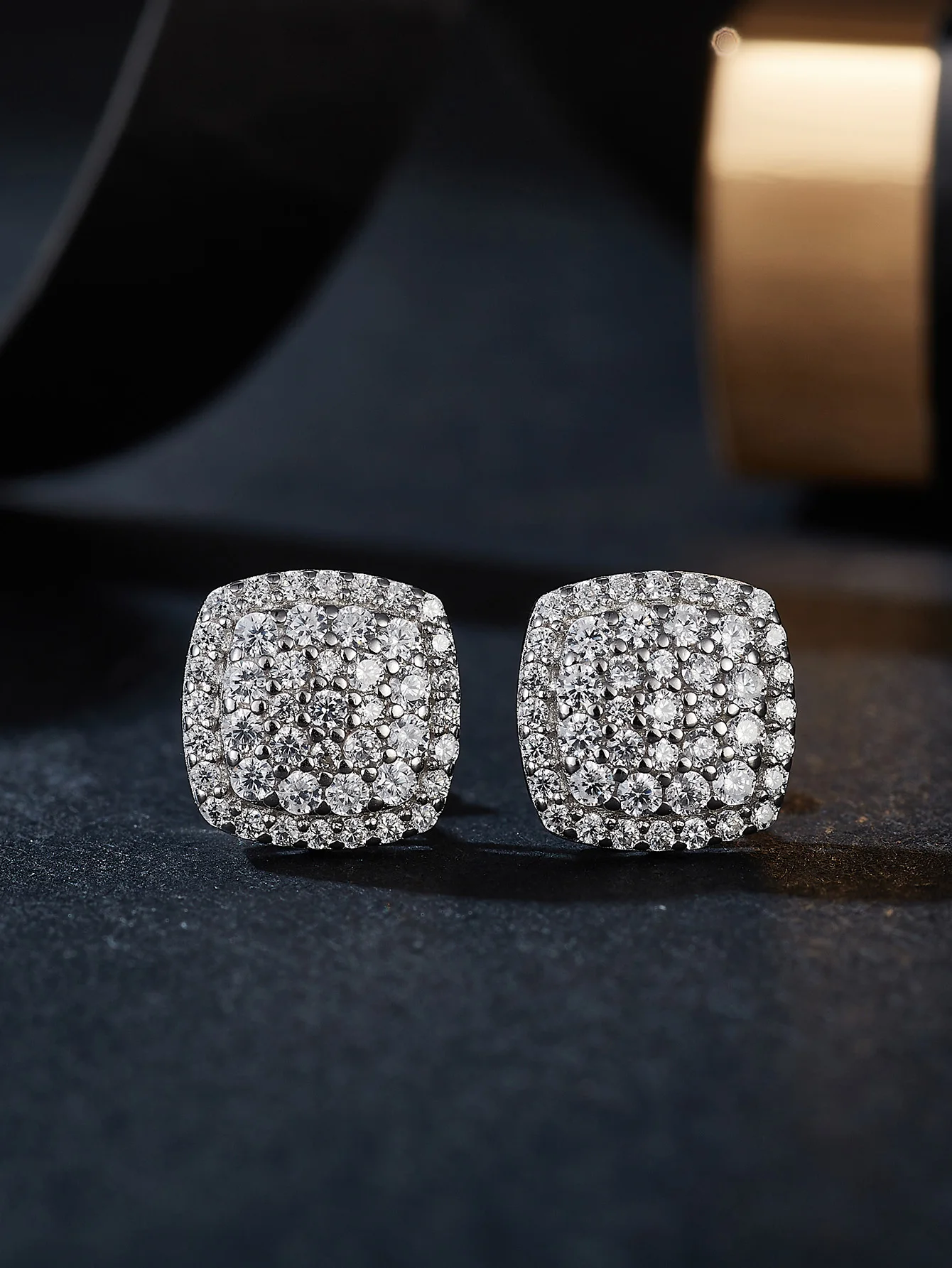 Fine Jewelry Luxury Screw Back Earring Custom 925 Sterling Silver Cushion Shape VVS Moissanite Diamond Stud Earrings