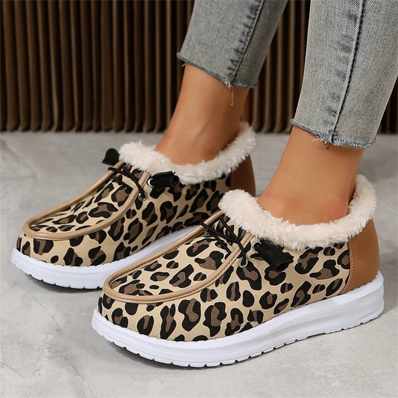 New Fashion Leopard Women Plimsolls Snow Boots Outdoor Plush Casual Shoes Canvas Sneakers Comfortable Cotton Shoes Loafers