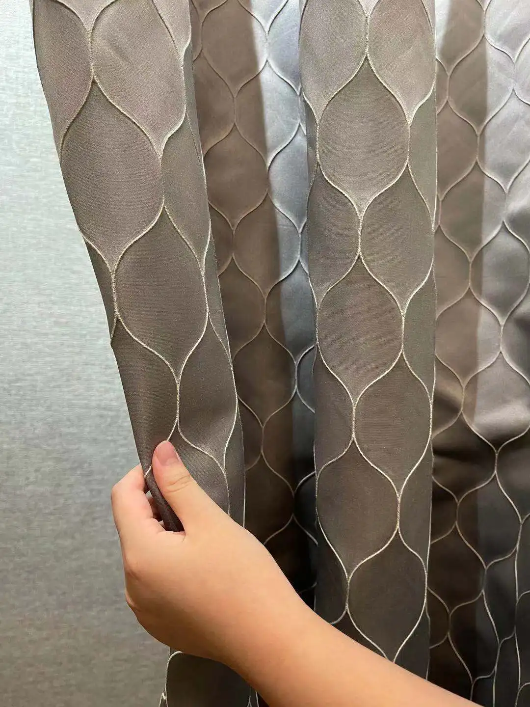 China Factory Supply Modern Bedroom Curtains for the Living Room Modern