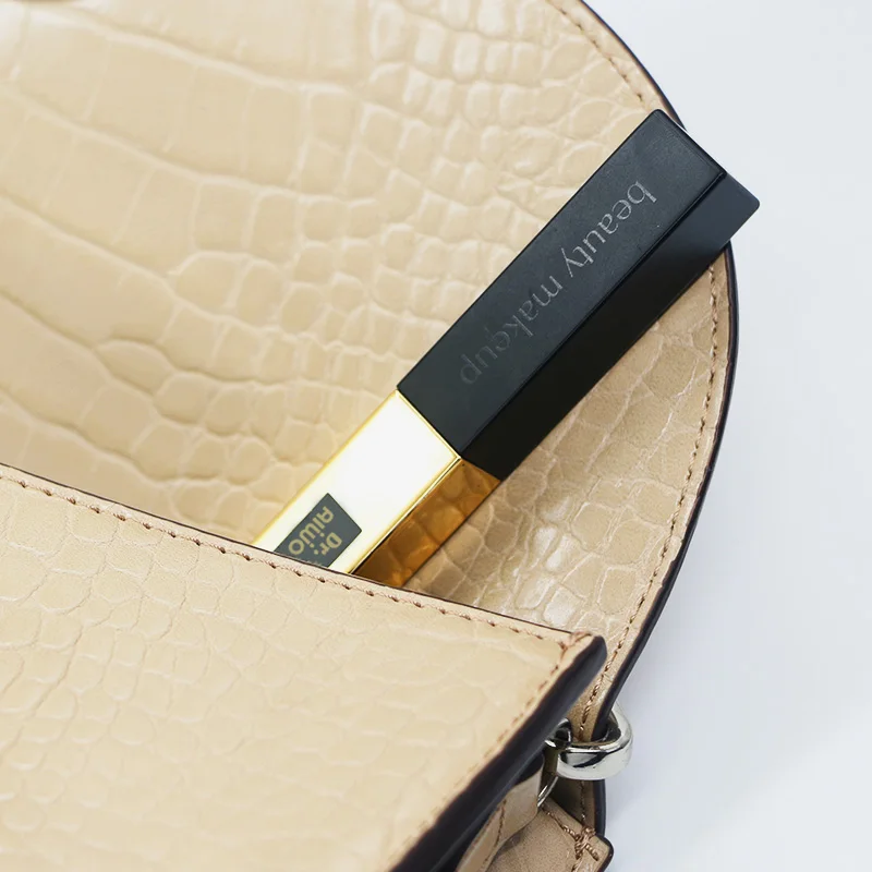 
AIWO Matte Lipstick Waterproof Professional Makeu 2021 Private Label Lipstick Comfortable Formula Non Drying Liquid Lipstick 