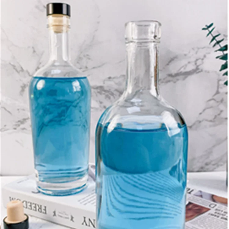 Bar top clear matte black liquor glass bottle 700m 750ml gin whiskey vodka spirit glass bottle 500ml 1000ml for liquor rum